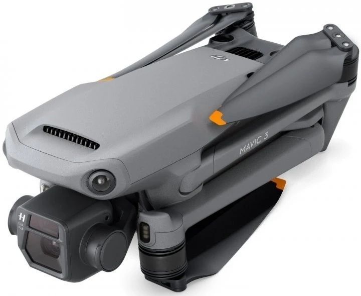 Квадрокоптер DJI Mavic 3 Fly More Combo